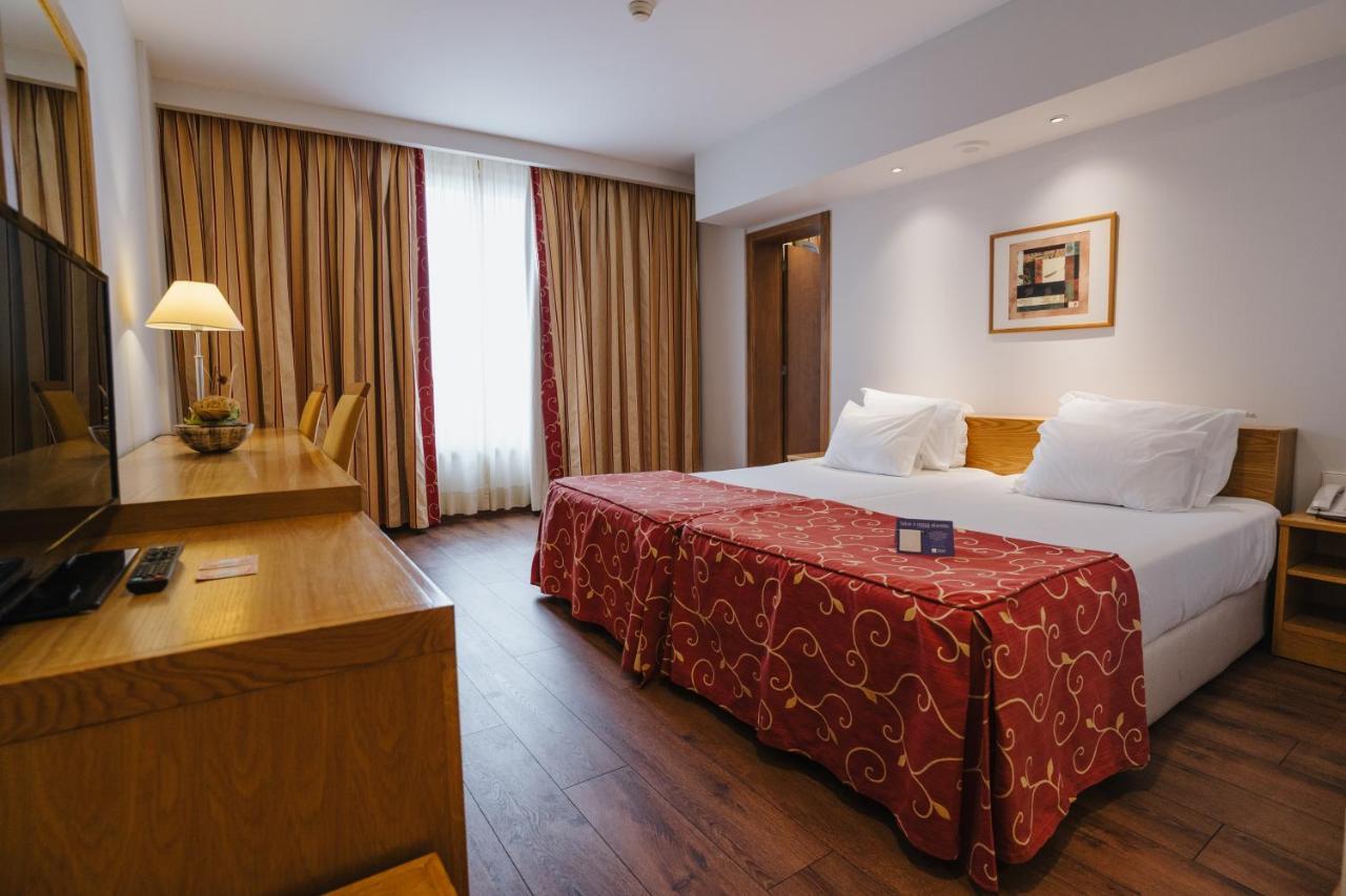 Hotel Premium Porto Maia Luaran gambar